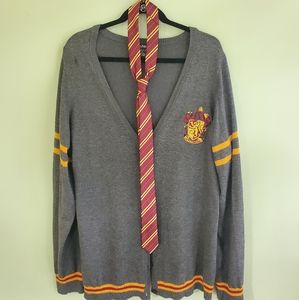 Gryffindor harry potter cardigan size 4x with tie